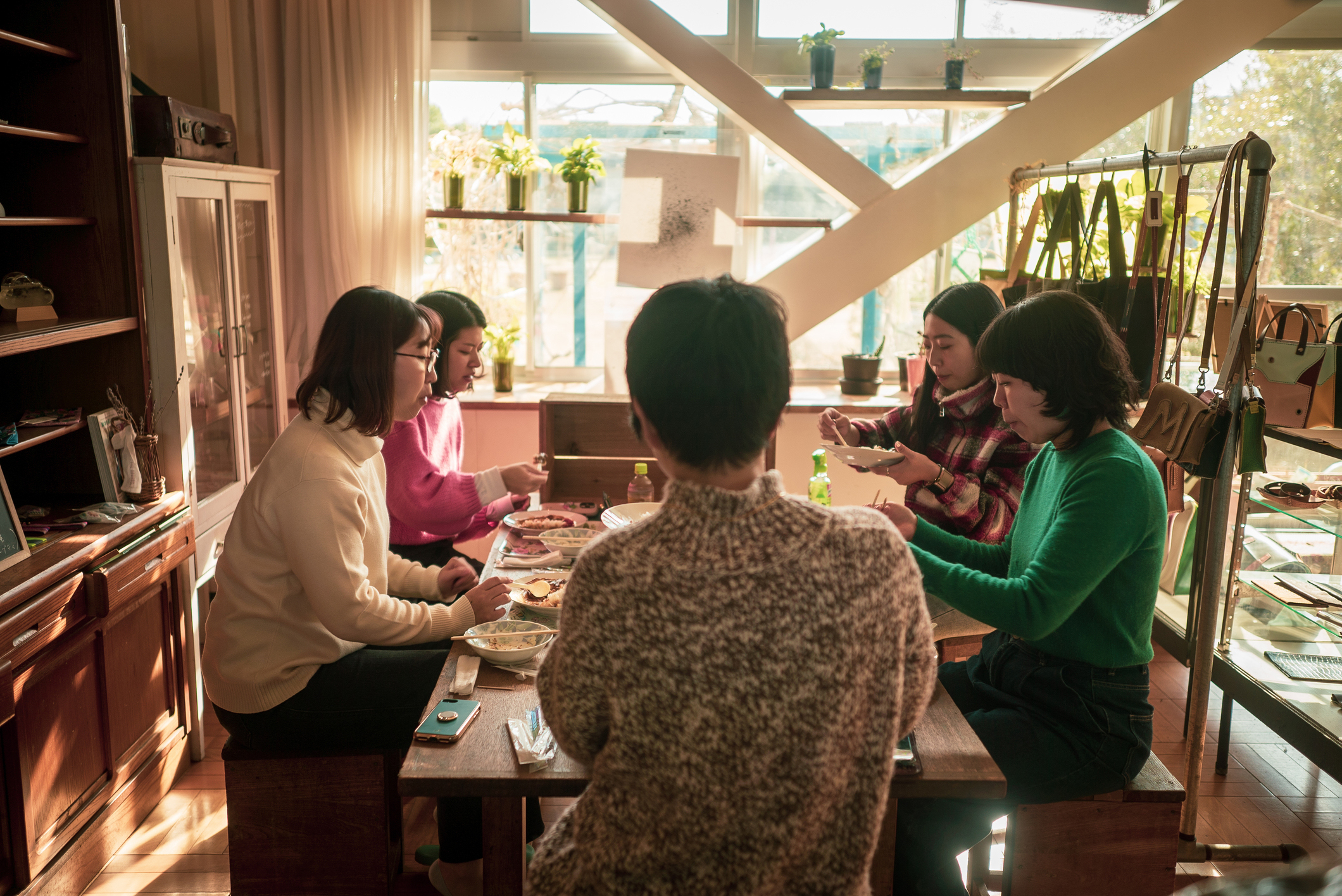 カフェ「キッサテンホケンシツ」