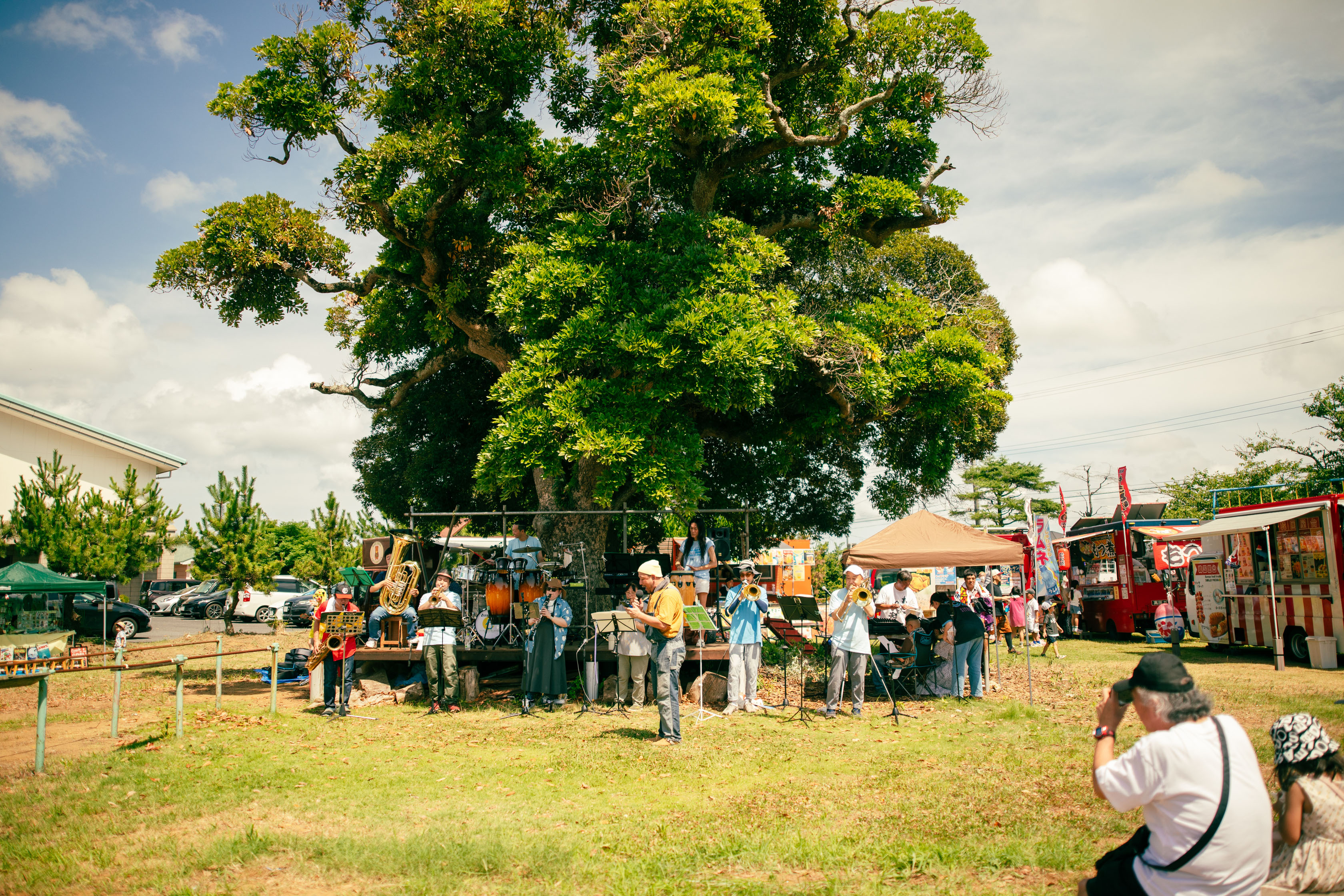 フリーマーケット「TO KNOW SHOW」